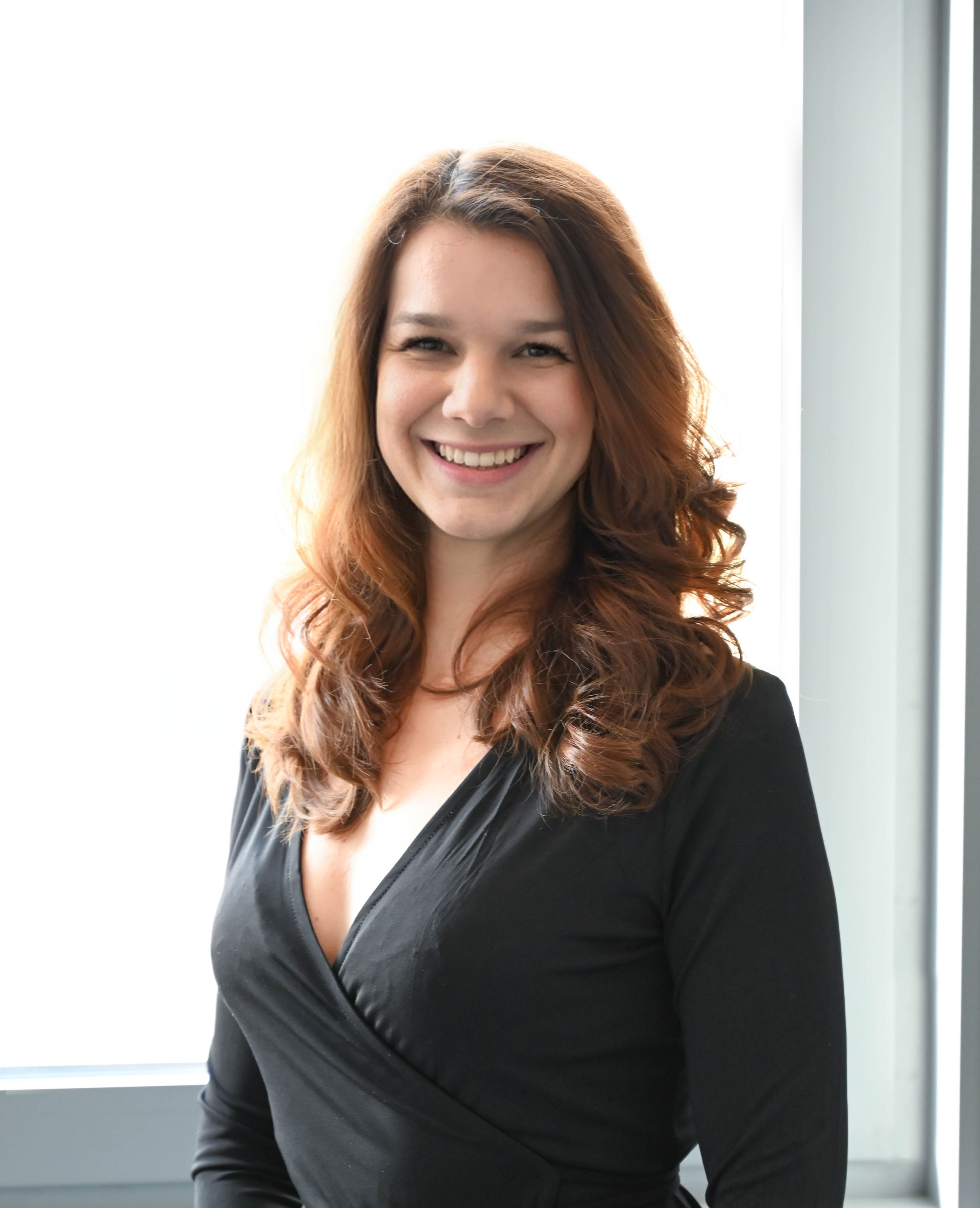 Alan Spiljak photography picture of a corporate profile picture women